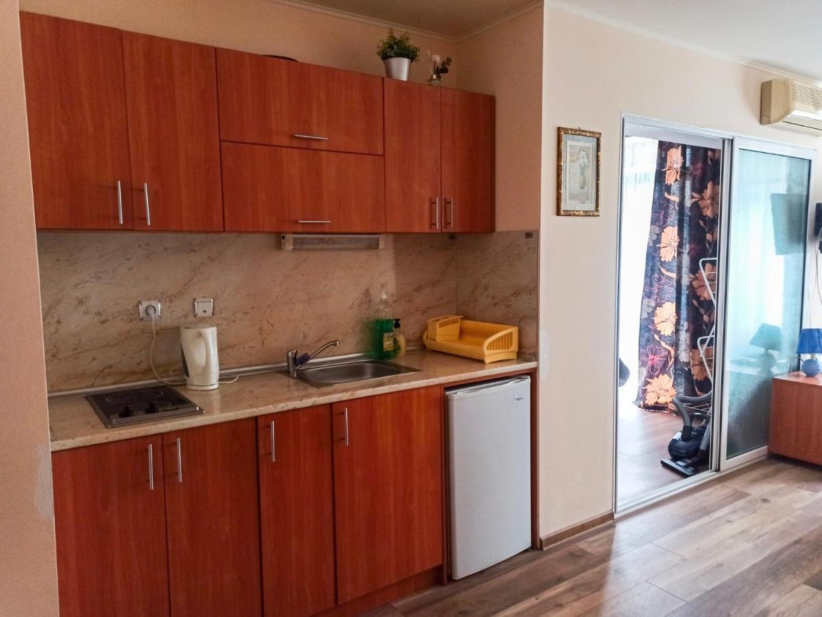 Rainbow 1 Holiday Complex Слънчев бряг Екстериор снимка